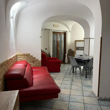 Escape House