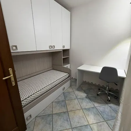 Escape House 아파트